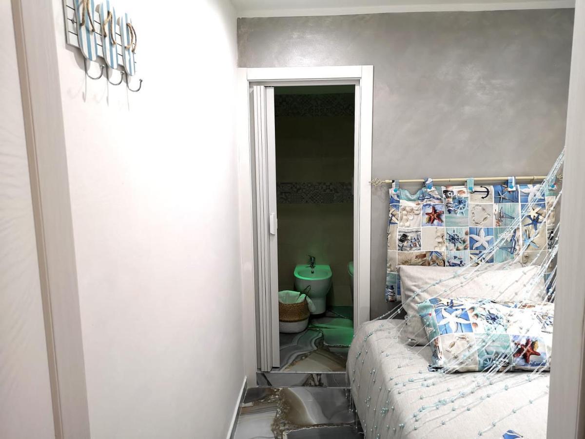 Il Faro 17 Bed & Breakfast Taranto Dış mekan fotoğraf